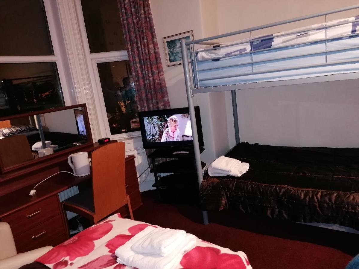 Overton Villa Hotel Llandudno Zewnętrze zdjęcie